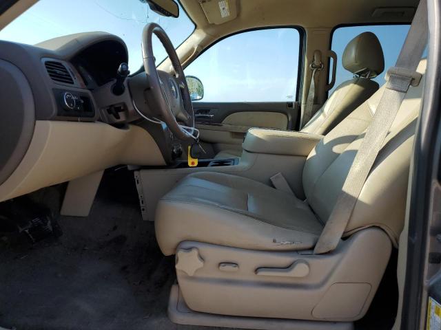 Photo 6 VIN: 1GNSCJE04DR183149 - CHEVROLET SUBURBAN C 