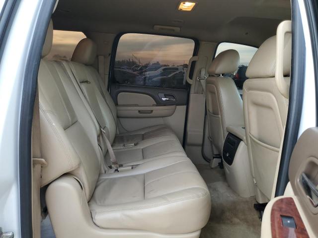 Photo 10 VIN: 1GNSCJE04ER201764 - CHEVROLET SUBURBAN 