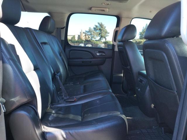 Photo 5 VIN: 1GNSCJE05BR318166 - CHEVROLET SUBURBAN C 