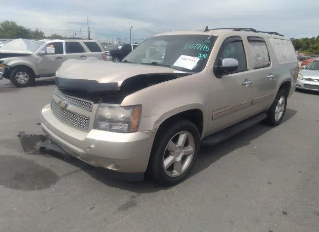 Photo 1 VIN: 1GNSCJE05BR324971 - CHEVROLET SUBURBAN 