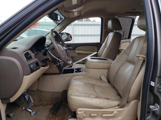 Photo 6 VIN: 1GNSCJE05CR324826 - CHEVROLET SUBURBAN C 