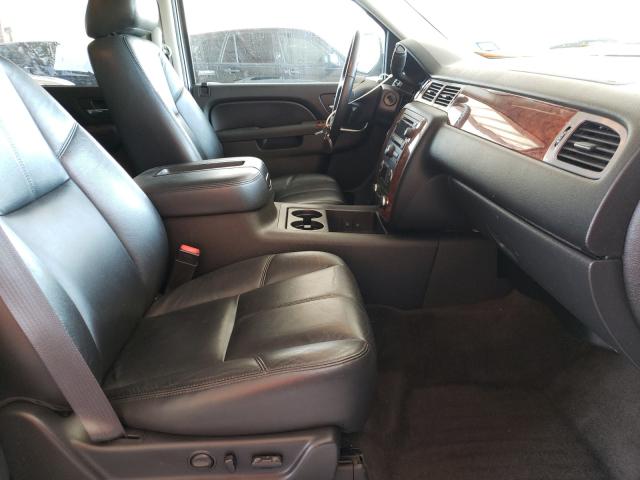 Photo 4 VIN: 1GNSCJE05ER200252 - CHEVROLET SUBURBAN C 