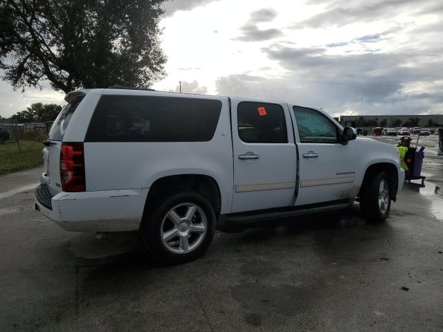 Photo 2 VIN: 1GNSCJE06BR155253 - CHEVROLET SUBURBAN C 