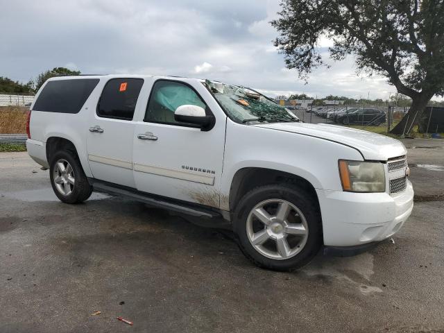 Photo 3 VIN: 1GNSCJE06BR155253 - CHEVROLET SUBURBAN C 