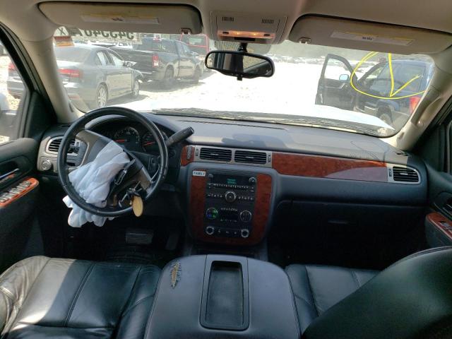 Photo 8 VIN: 1GNSCJE06BR217721 - CHEVROLET SUBURBAN 