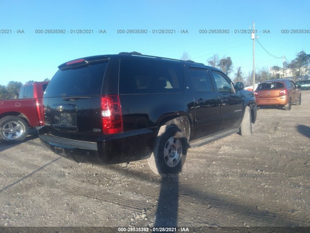 Photo 3 VIN: 1GNSCJE06BR323487 - CHEVROLET SUBURBAN 