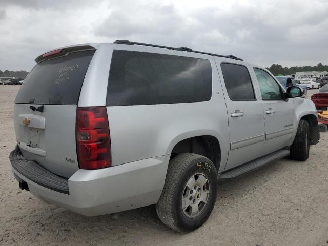 Photo 2 VIN: 1GNSCJE06CR174791 - CHEVROLET SUBURBAN C 