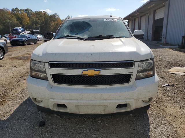 Photo 4 VIN: 1GNSCJE06DR104063 - CHEVROLET SUBURBAN C 