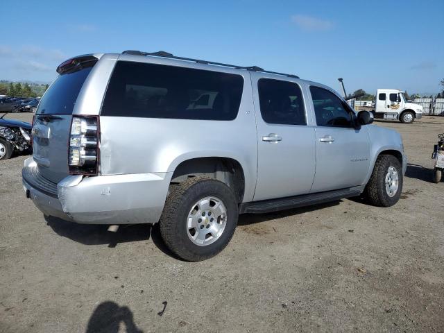 Photo 2 VIN: 1GNSCJE06DR135118 - CHEVROLET SUBURBAN 