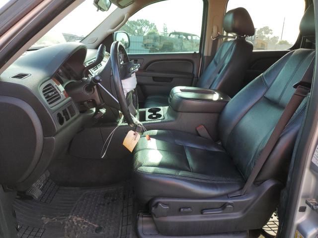 Photo 6 VIN: 1GNSCJE06DR135118 - CHEVROLET SUBURBAN 