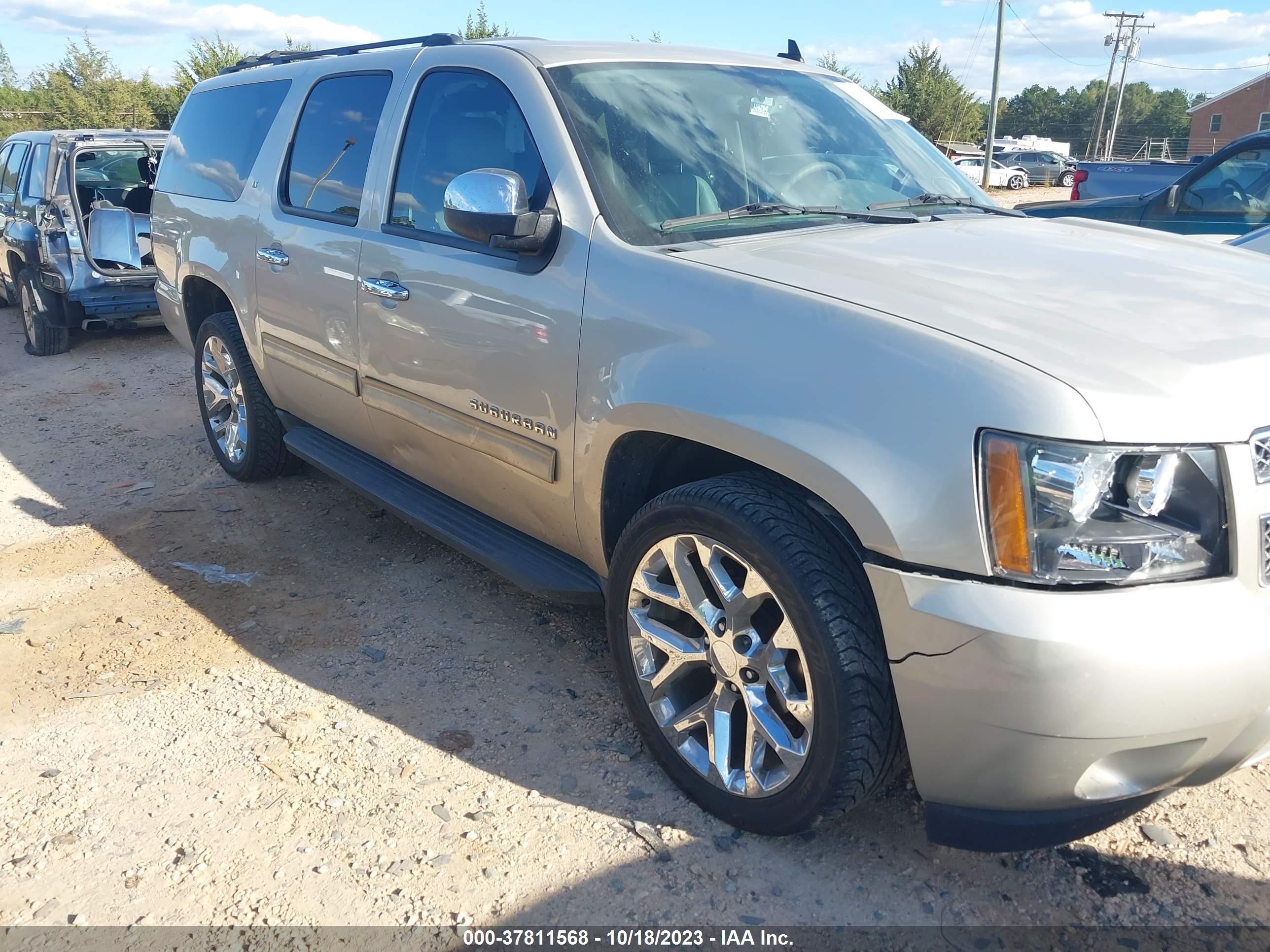 Photo 5 VIN: 1GNSCJE06DR144045 - CHEVROLET EXPRESS 