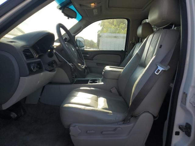 Photo 6 VIN: 1GNSCJE07CR322818 - CHEVROLET SUBURBAN 