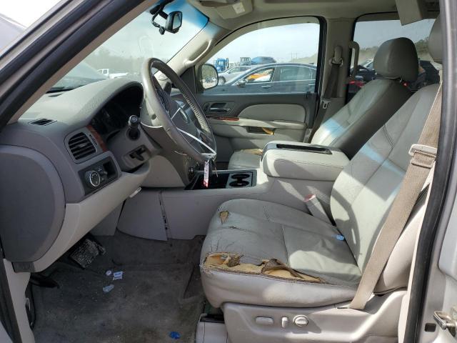 Photo 6 VIN: 1GNSCJE07DR102953 - CHEVROLET SUBURBAN 