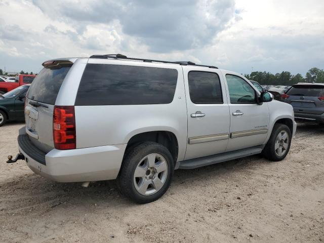 Photo 2 VIN: 1GNSCJE07DR126475 - CHEVROLET SUBURBAN 