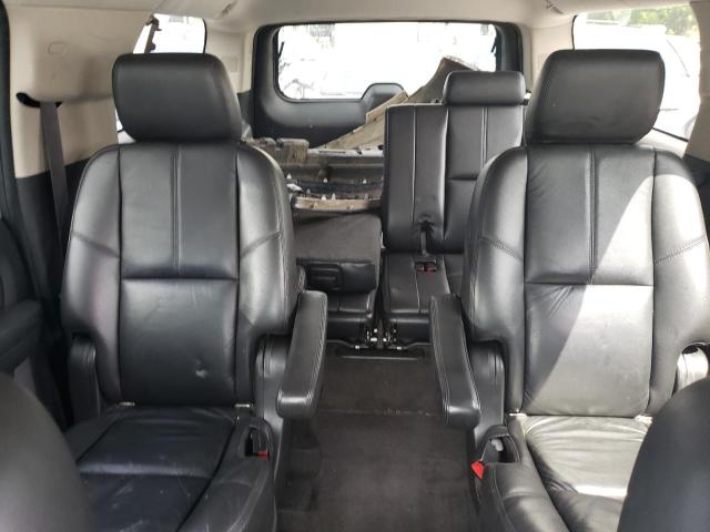 Photo 9 VIN: 1GNSCJE08BR299340 - CHEVROLET SUBURBAN C 