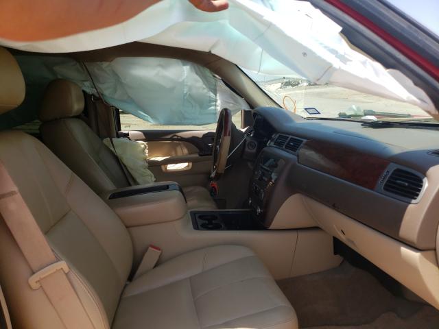 Photo 4 VIN: 1GNSCJE09BR175514 - CHEVROLET SUBURBAN C 