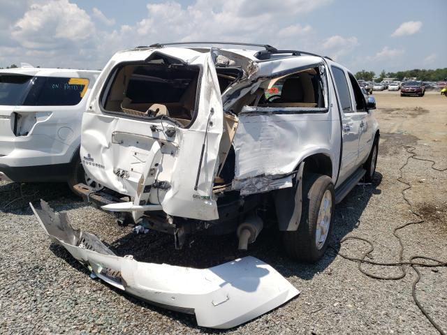 Photo 3 VIN: 1GNSCJE09BR312953 - CHEVROLET SUBURBAN C 