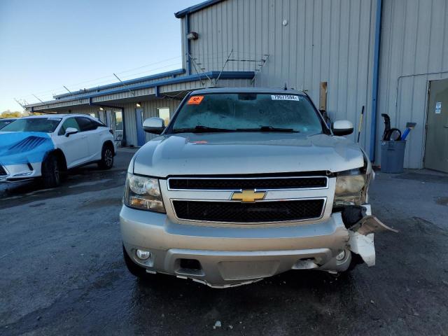 Photo 4 VIN: 1GNSCJE09ER144512 - CHEVROLET SUBURBAN C 