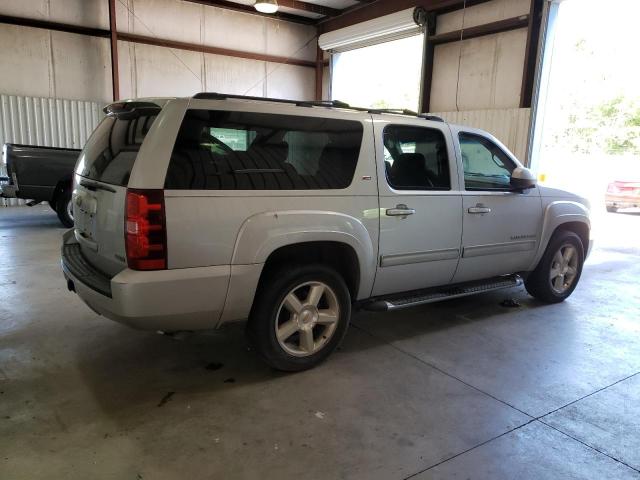 Photo 2 VIN: 1GNSCJE0XBR242508 - CHEVROLET SUBURBAN C 