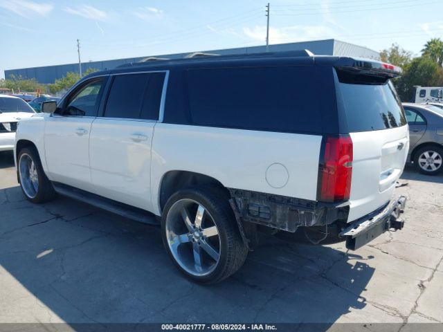 Photo 2 VIN: 1GNSCJKC8FR695093 - CHEVROLET SUBURBAN 