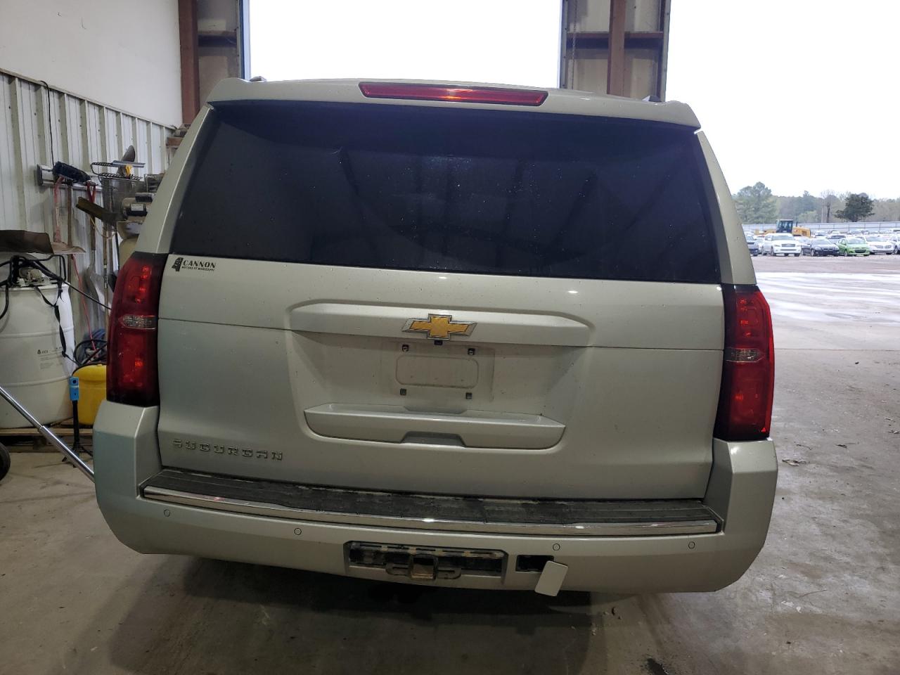 Photo 5 VIN: 1GNSCJKC8GR114497 - CHEVROLET SUBURBAN 