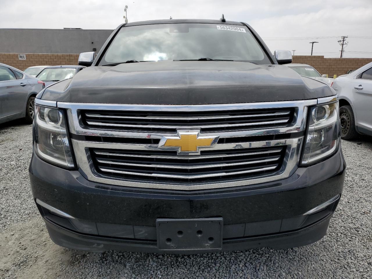 Photo 4 VIN: 1GNSCJKC9HR257556 - CHEVROLET SUBURBAN 