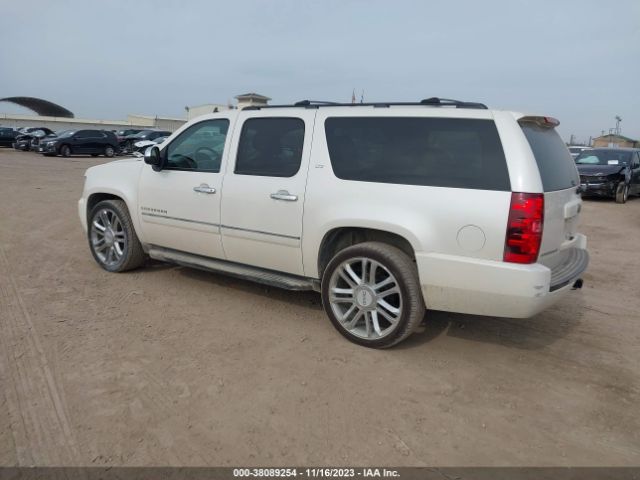 Photo 2 VIN: 1GNSCKE01BR328523 - CHEVROLET SUBURBAN 1500 