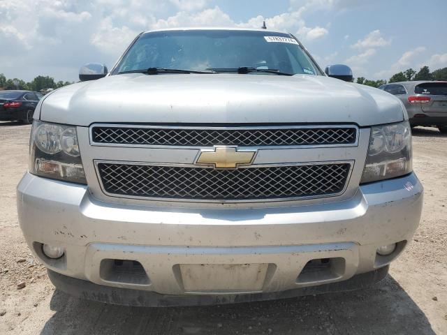 Photo 4 VIN: 1GNSCKE01BR370030 - CHEVROLET SUBURBAN 