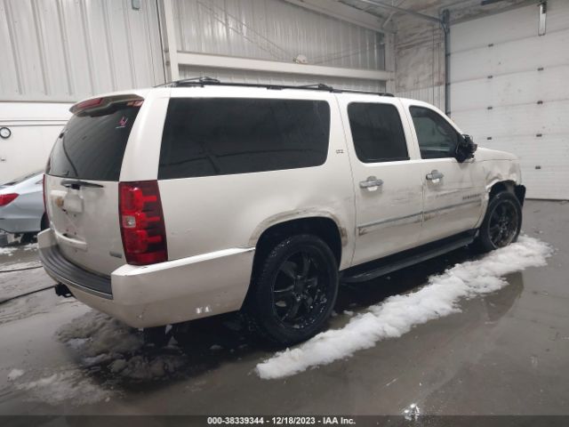 Photo 3 VIN: 1GNSCKE01CR155278 - CHEVROLET SUBURBAN 1500 