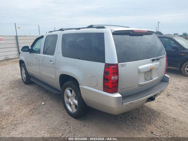 Photo 2 VIN: 1GNSCKE03BR208531 - CHEVROLET SUBURBAN 1500 