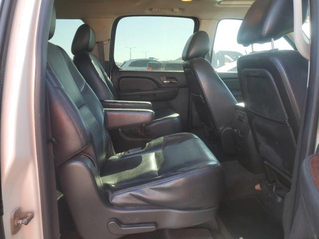 Photo 9 VIN: 1GNSCKE03DR172858 - CHEVROLET SUBURBAN 