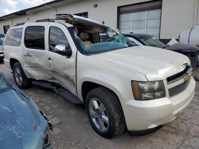 Photo 3 VIN: 1GNSCKE04DR243078 - CHEVROLET SUBURBAN 