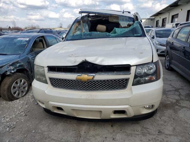 Photo 4 VIN: 1GNSCKE04DR243078 - CHEVROLET SUBURBAN 