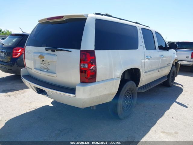 Photo 3 VIN: 1GNSCKE06DR121547 - CHEVROLET SUBURBAN 1500 