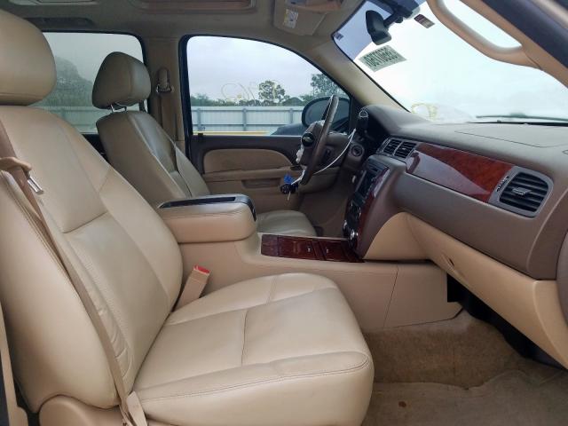 Photo 4 VIN: 1GNSCKE07BR295897 - CHEVROLET SUBURBAN C 