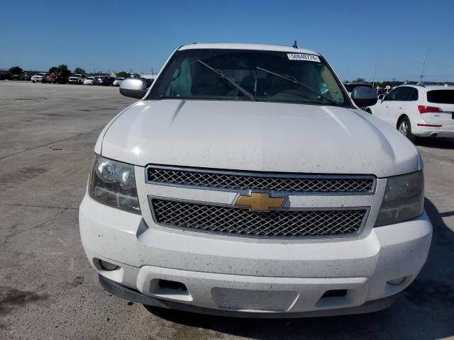 Photo 4 VIN: 1GNSCKE09CR217025 - CHEVROLET SUBURBAN 