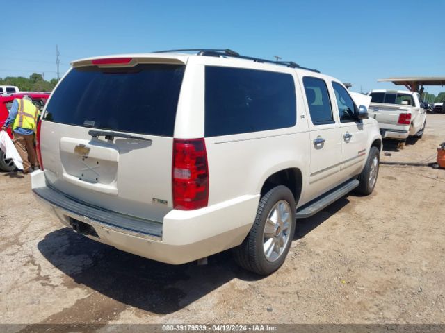 Photo 3 VIN: 1GNSCKE0XBR381267 - CHEVROLET SUBURBAN 