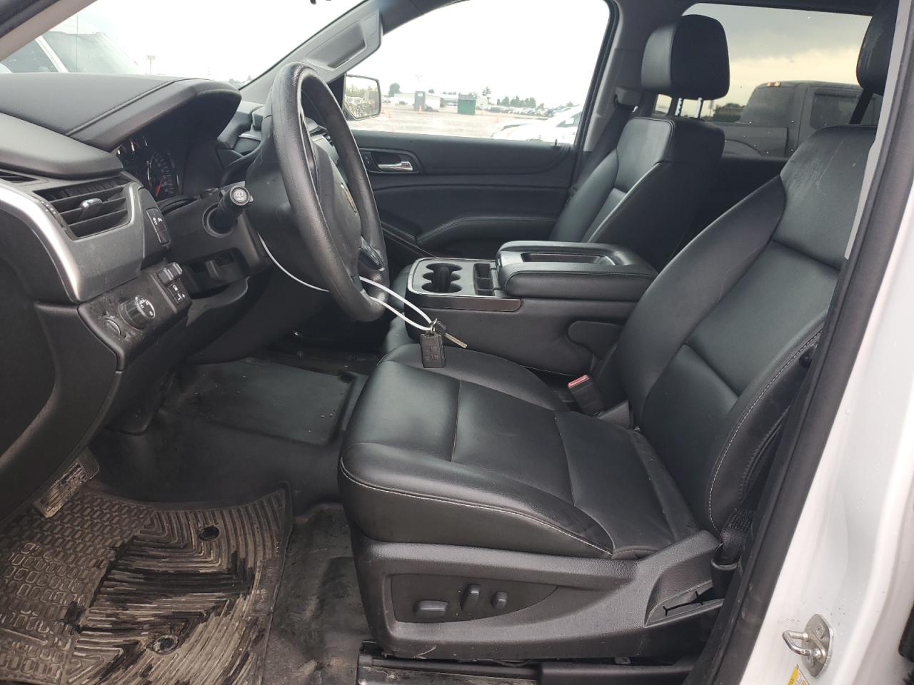 Photo 6 VIN: 1GNSCKEC9KR101574 - CHEVROLET SUBURBAN 