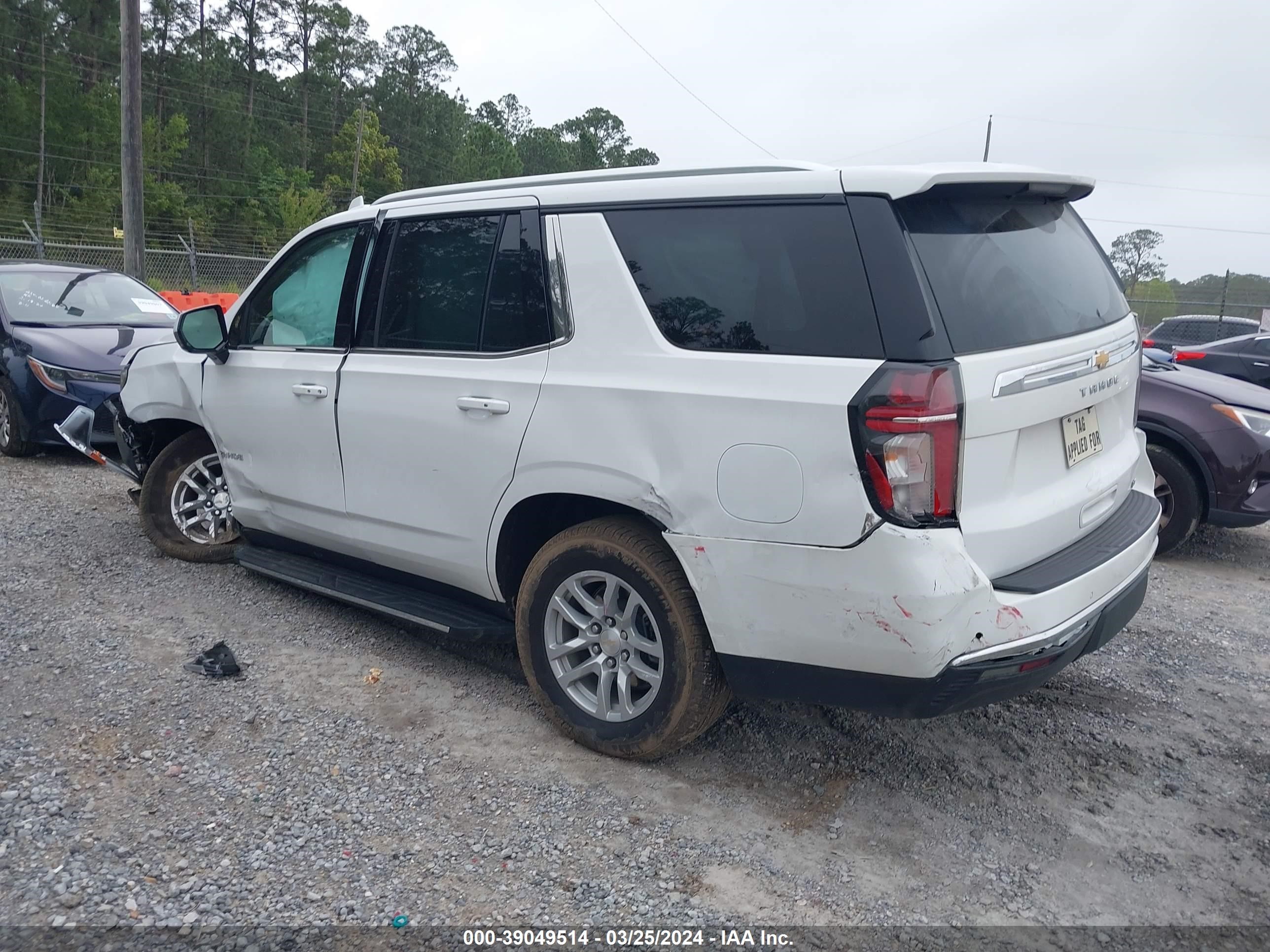 Photo 13 VIN: 1GNSCNKD2PR349655 - CHEVROLET TAHOE 