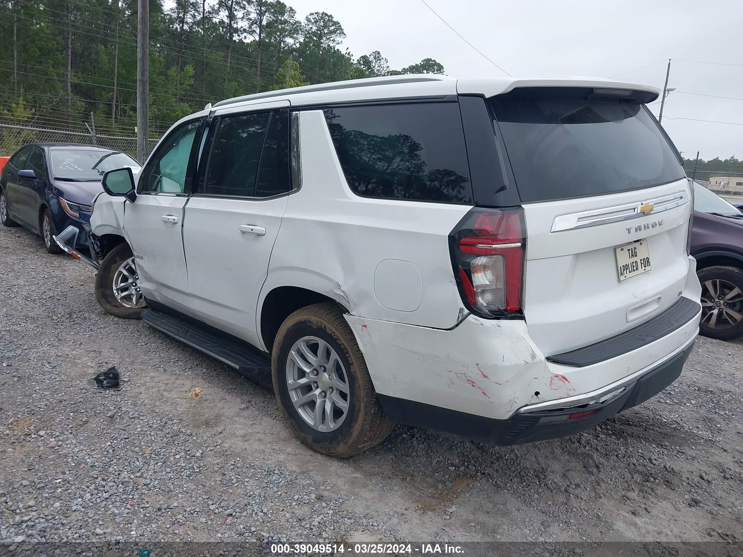 Photo 2 VIN: 1GNSCNKD2PR349655 - CHEVROLET TAHOE 