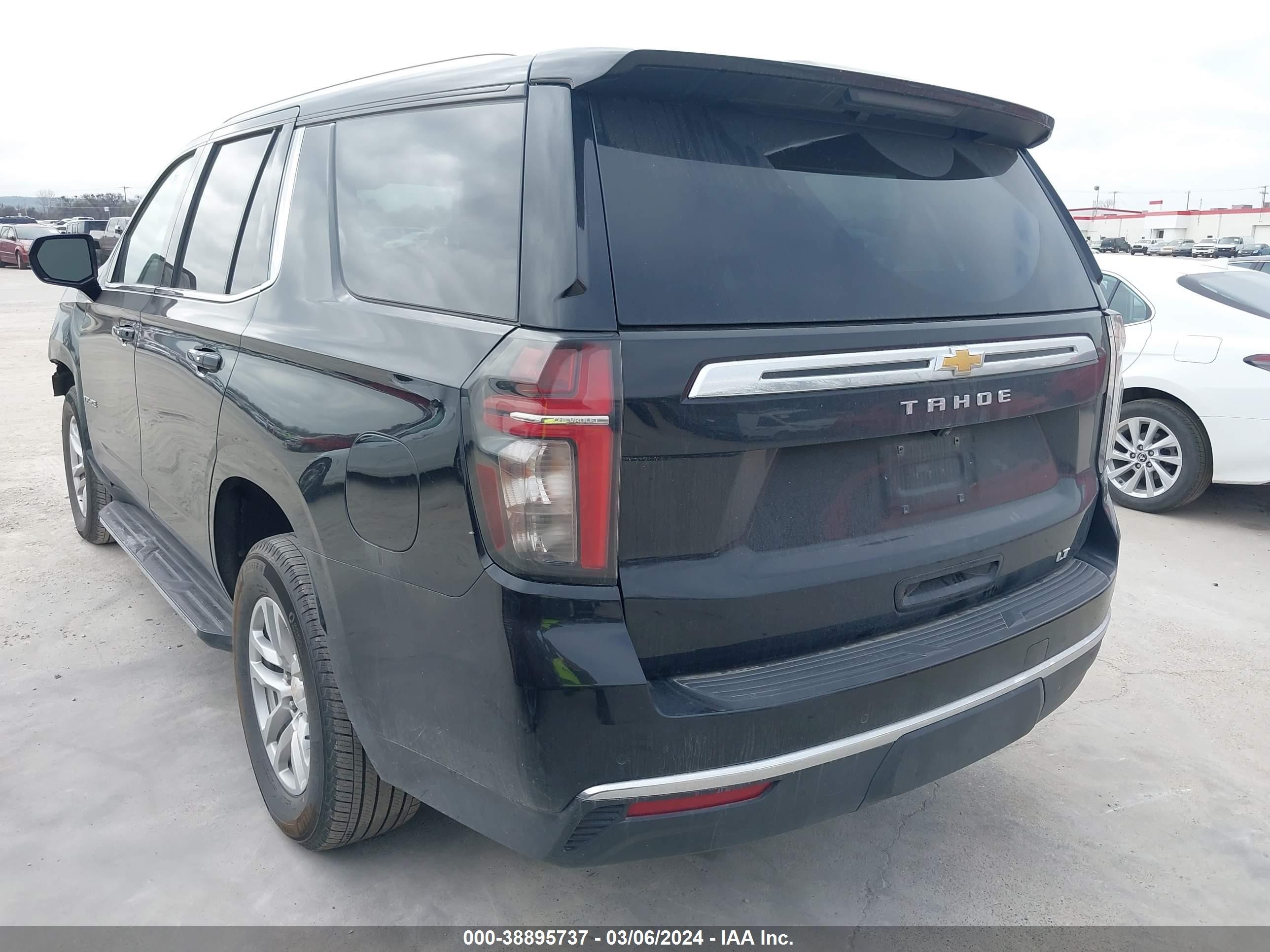 Photo 2 VIN: 1GNSCNKD7PR317509 - CHEVROLET TAHOE 