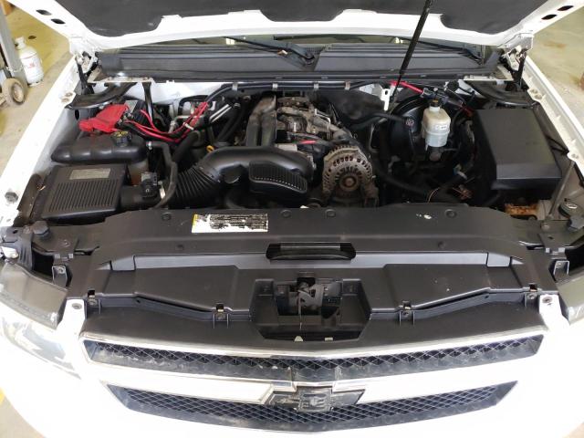 Photo 11 VIN: 1GNSK2E03BR231424 - CHEVROLET TAHOE SPEC 