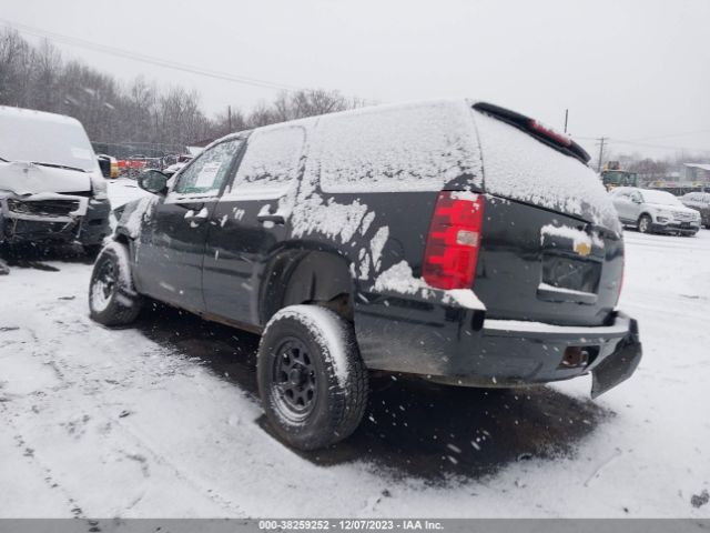 Photo 2 VIN: 1GNSK2E03DR311552 - CHEVROLET TAHOE 