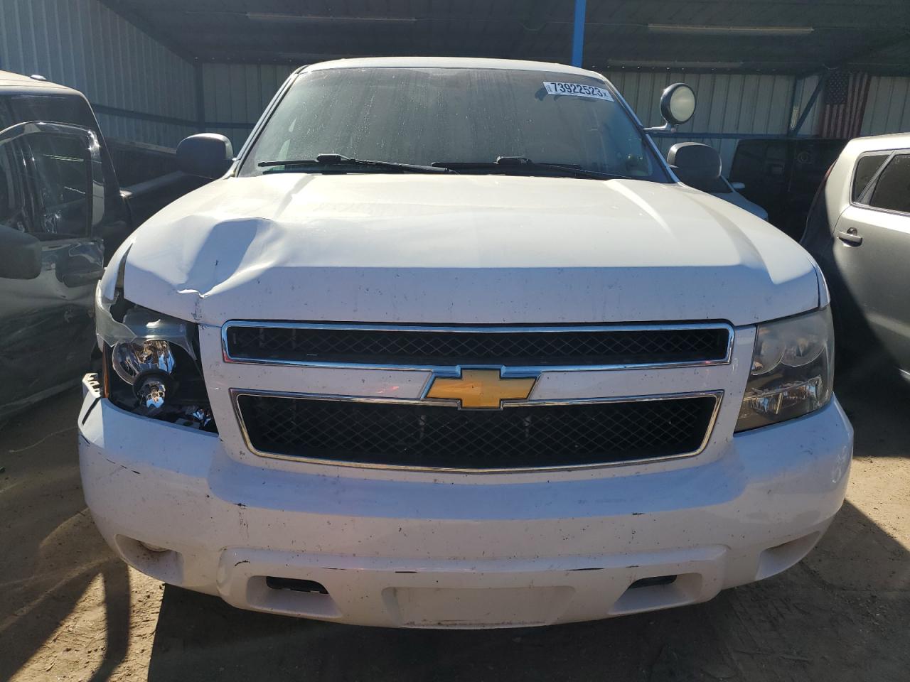 Photo 4 VIN: 1GNSK2E08ER171466 - CHEVROLET TAHOE 