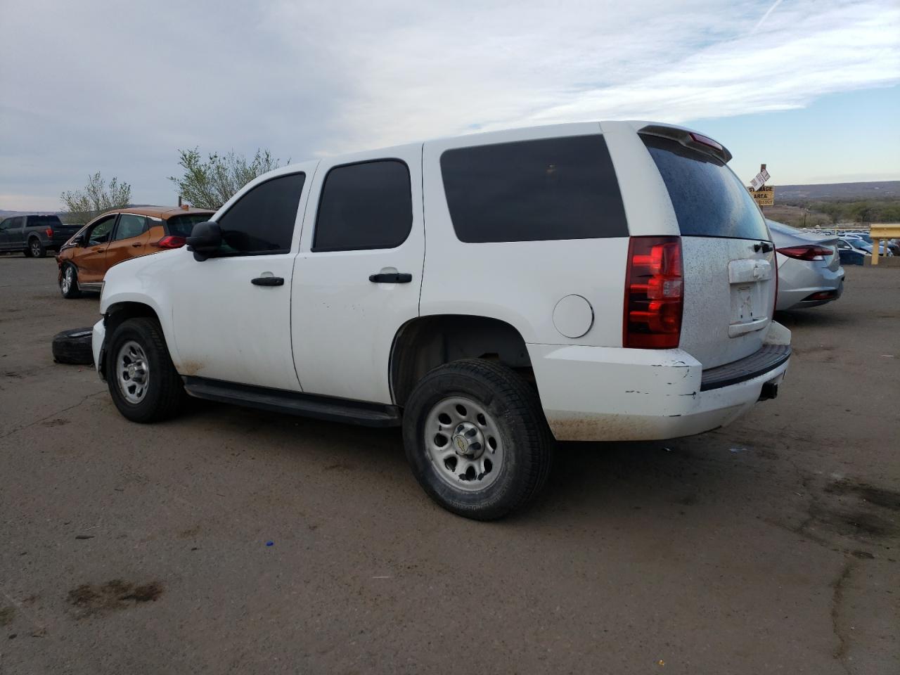 Photo 1 VIN: 1GNSK2E0XBR316244 - CHEVROLET TAHOE 