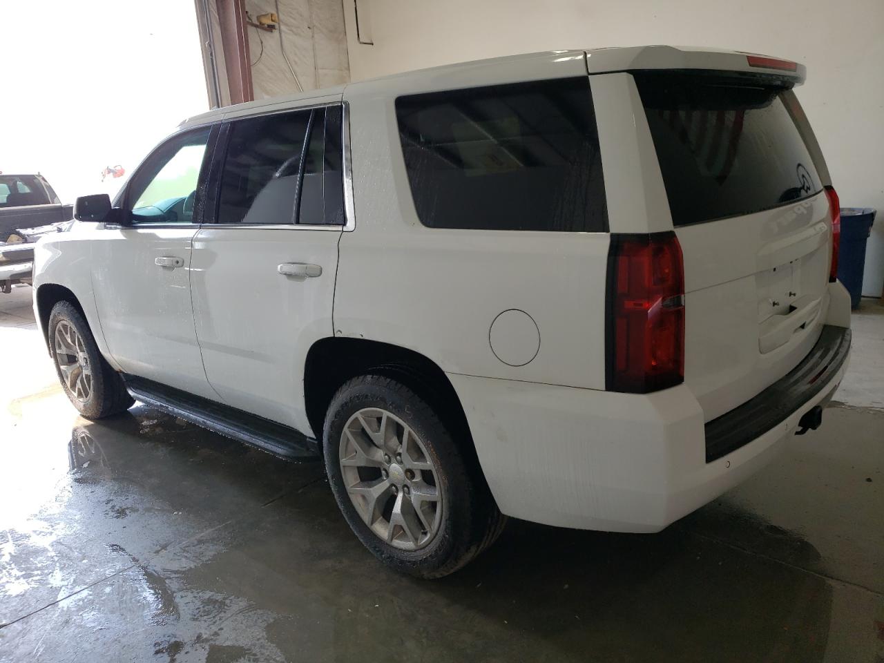 Photo 15 VIN: 1GNSK2KC2FR571247 - CHEVROLET TAHOE 