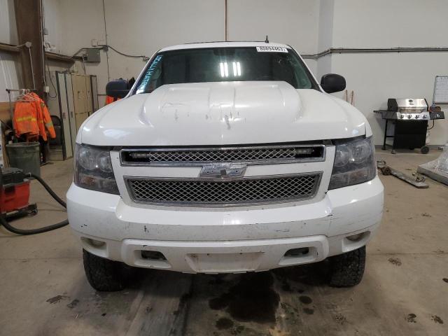 Photo 4 VIN: 1GNSK4E00CR155612 - CHEVROLET TAHOE 