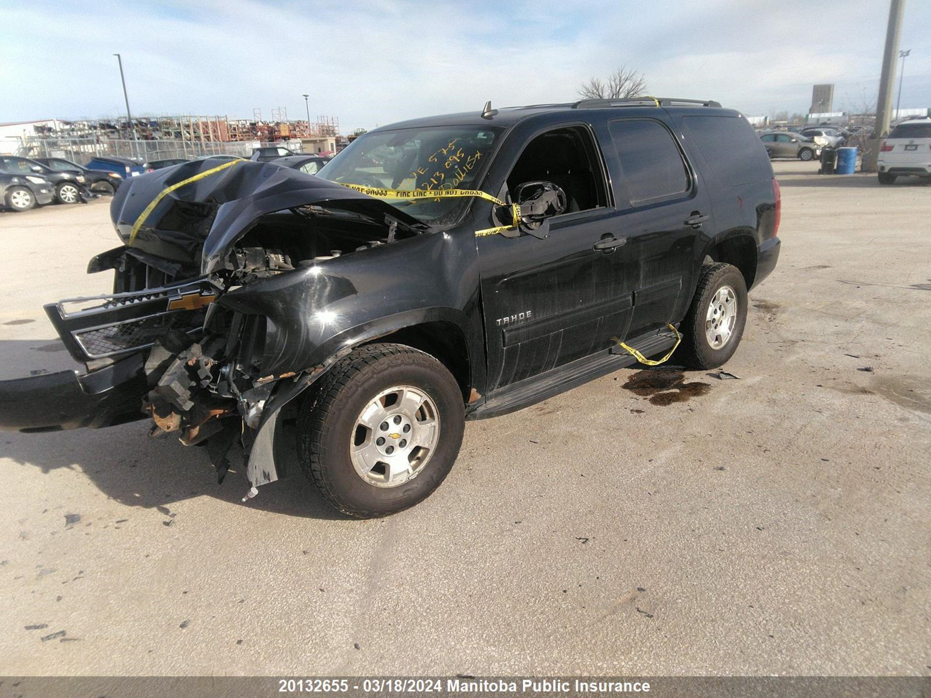 Photo 1 VIN: 1GNSK4E03CR213096 - CHEVROLET TAHOE 