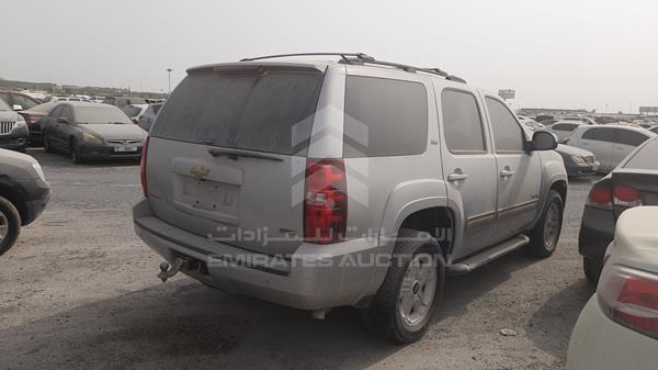 Photo 8 VIN: 1GNSK6E00BR245546 - CHEVROLET TAHOE 