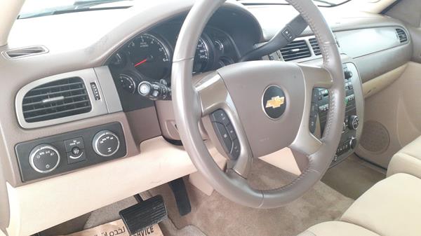 Photo 11 VIN: 1GNSK6E02ER130273 - CHEVROLET TAHOE 